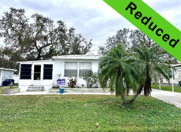 Ellenton, FL Mobile Home for Sale located at 3823 Countryside Dr Colony Cove